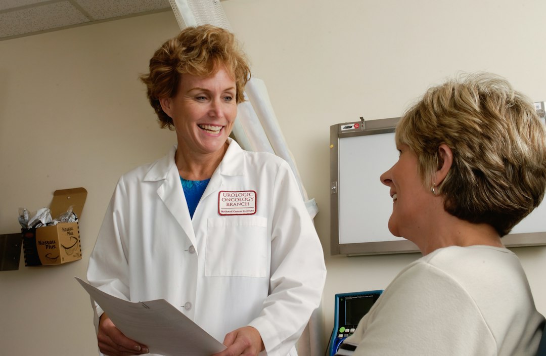 Sykdommer: En grundig gjennomgang av årsaker, symptomer og behandling